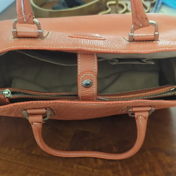 Tods Orange Leather Tote Bag - Picture 6 of 7